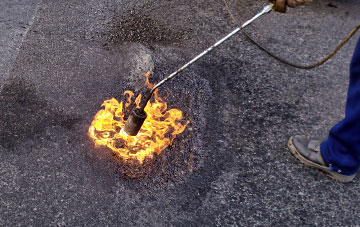 Commercial End flat roofing repairs